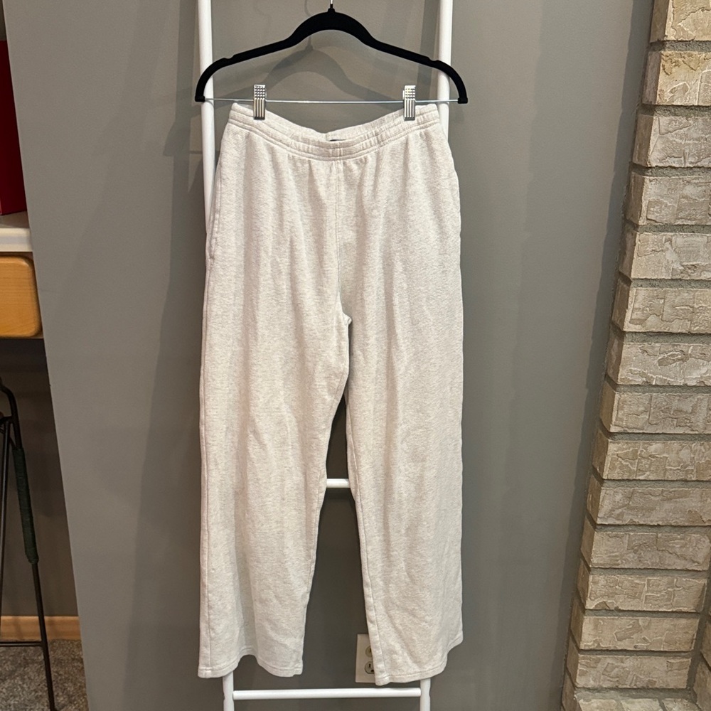 Brandy Melville Comfortable White Lounge Pants